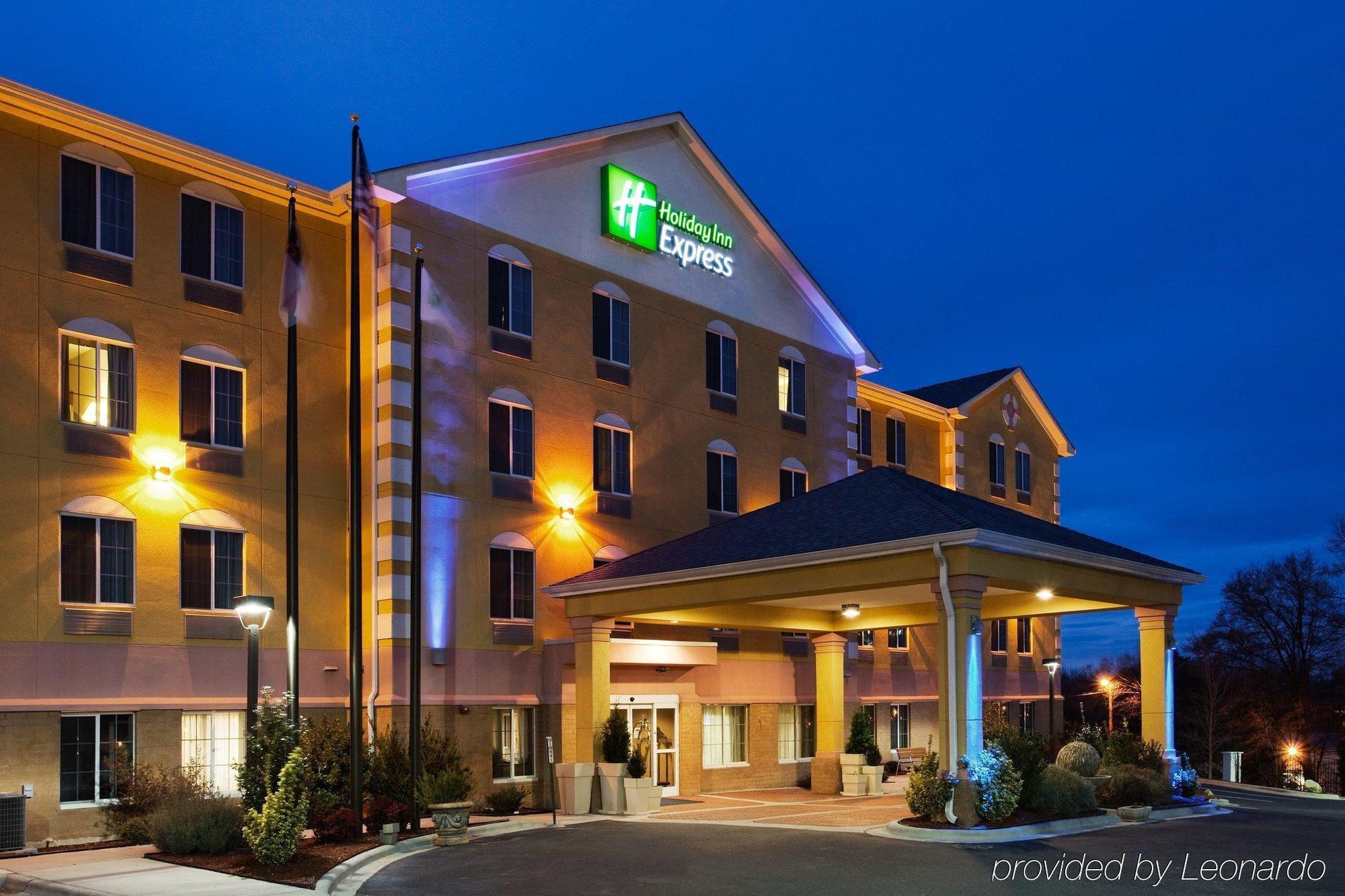 Holiday Inn Express Charlotte West - Gastonia By Ihg מראה חיצוני תמונה