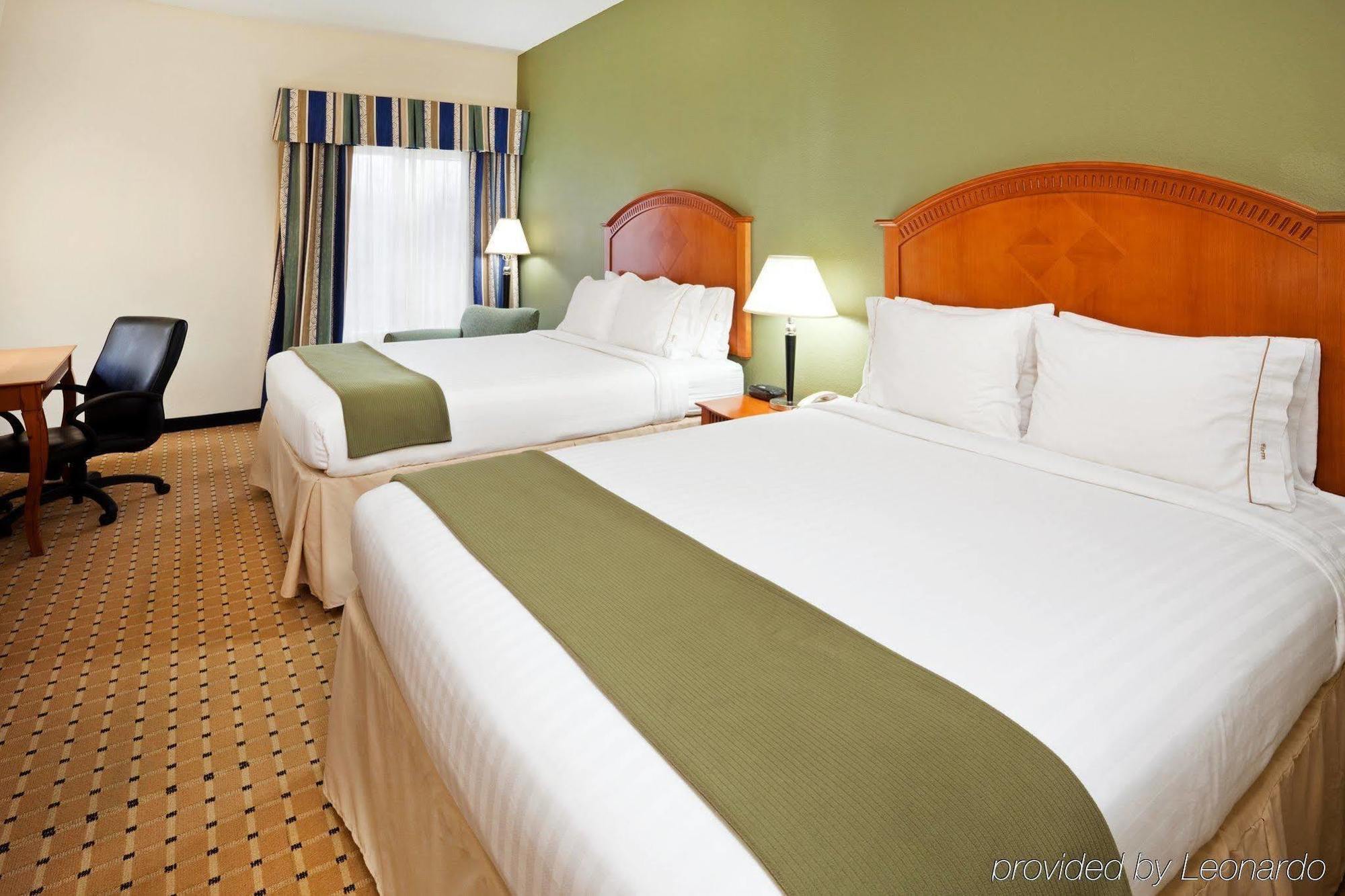 Holiday Inn Express Charlotte West - Gastonia By Ihg חדר תמונה