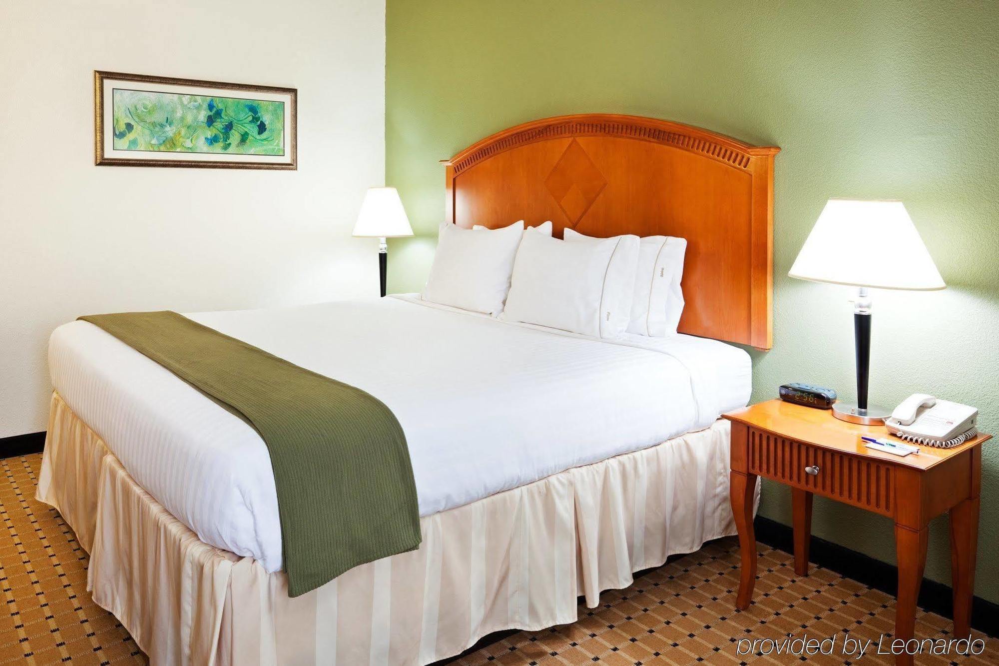 Holiday Inn Express Charlotte West - Gastonia By Ihg מראה חיצוני תמונה